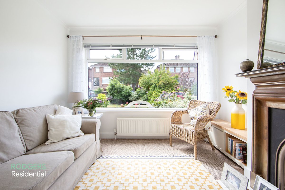 RodResidential's tweet photo. 📍 20 Marmont Park, Belfast, BT4 2GR
🛏 x3
🛋 x2
🌳 Garden
🚗 Driveway 
See more info here >>> https://t.co/EWLUnuL61W https://t.co/Or8ydB8Qoa
