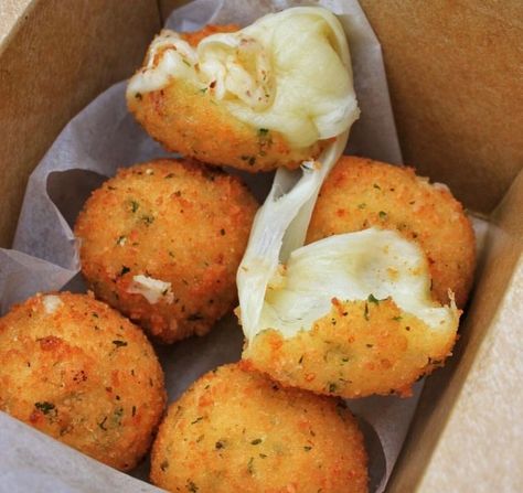 Bert Shelena (@bertshelena) on Twitter photo 