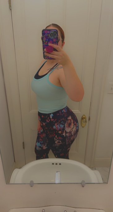 Happy freaky friyay! ☺️ https://t.co/Dgt5AcOC64