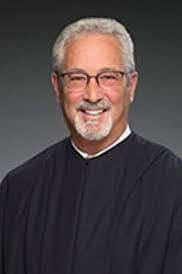 DelawareJournal's tweet photo. Check out The Journal’s most recent Alumni Spotlight and what he had to say. The Honorable Gary F. Traynor had nothing but great advice for law students and people occupying the legal field. https://t.co/45JFFQKrb7 https://t.co/g5533sPlRN