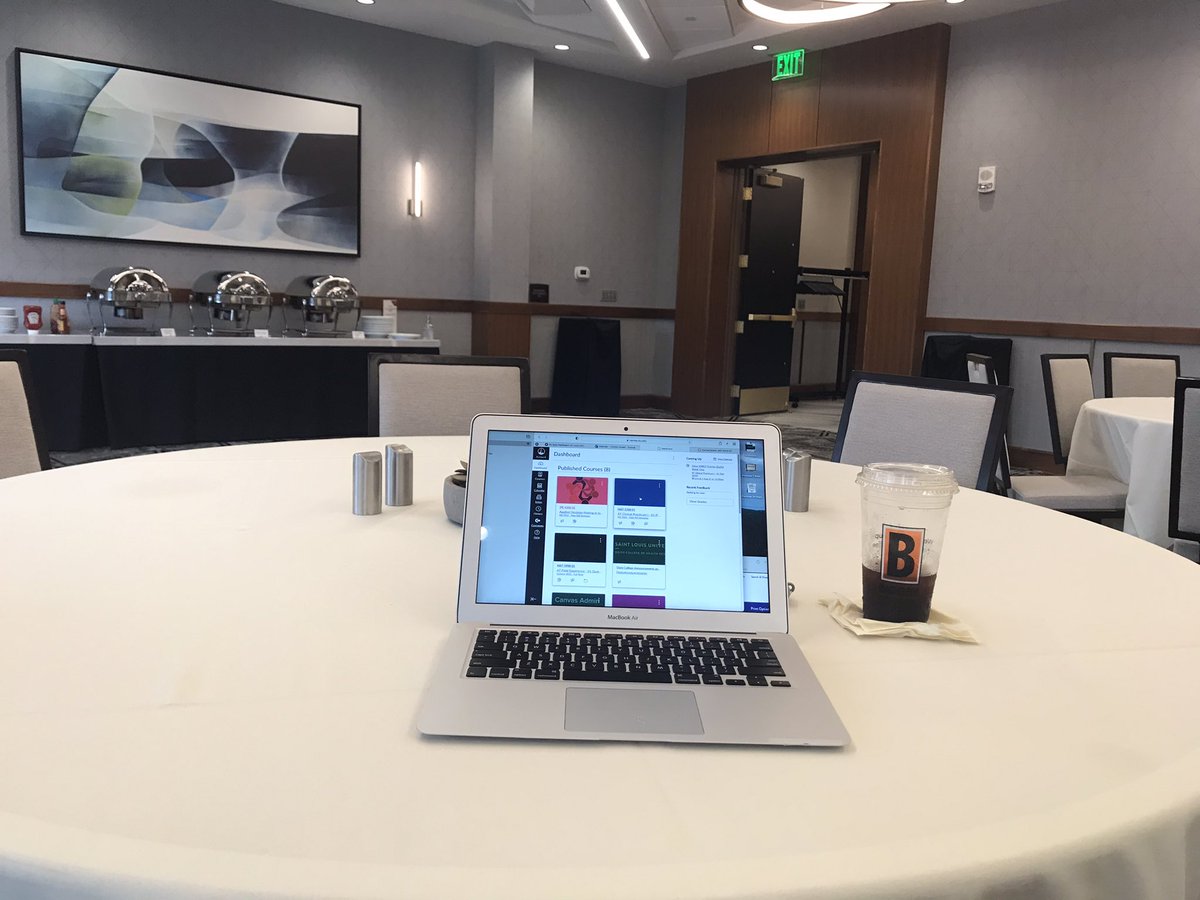 timsterhatc's tweet image. @SLUFieldHockey now this working/office space is different than the cozy confines of my @SLU_AT office in the @sludchs! @SLU_Billikens #RollBills #2Rules #ATsInAction #purpose  #GetItDone @SLU_AT_Society #Magic @SLU_Official @BeckyStigen