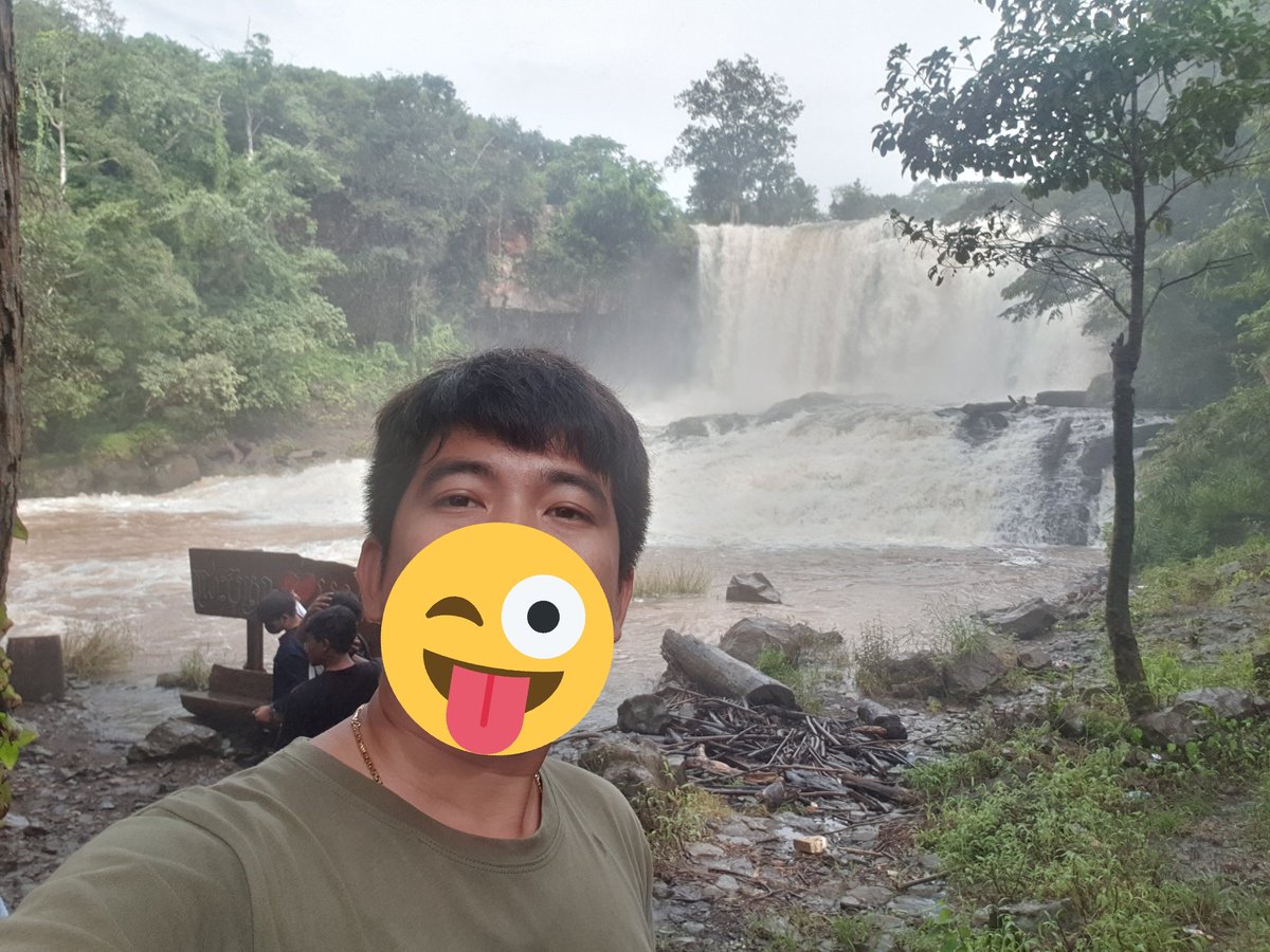 tongsem8's tweet photo. មណ្ឌលគីរីត្រជាក់មេសទេ😁😁😁 https://t.co/ZAAOrROc2o