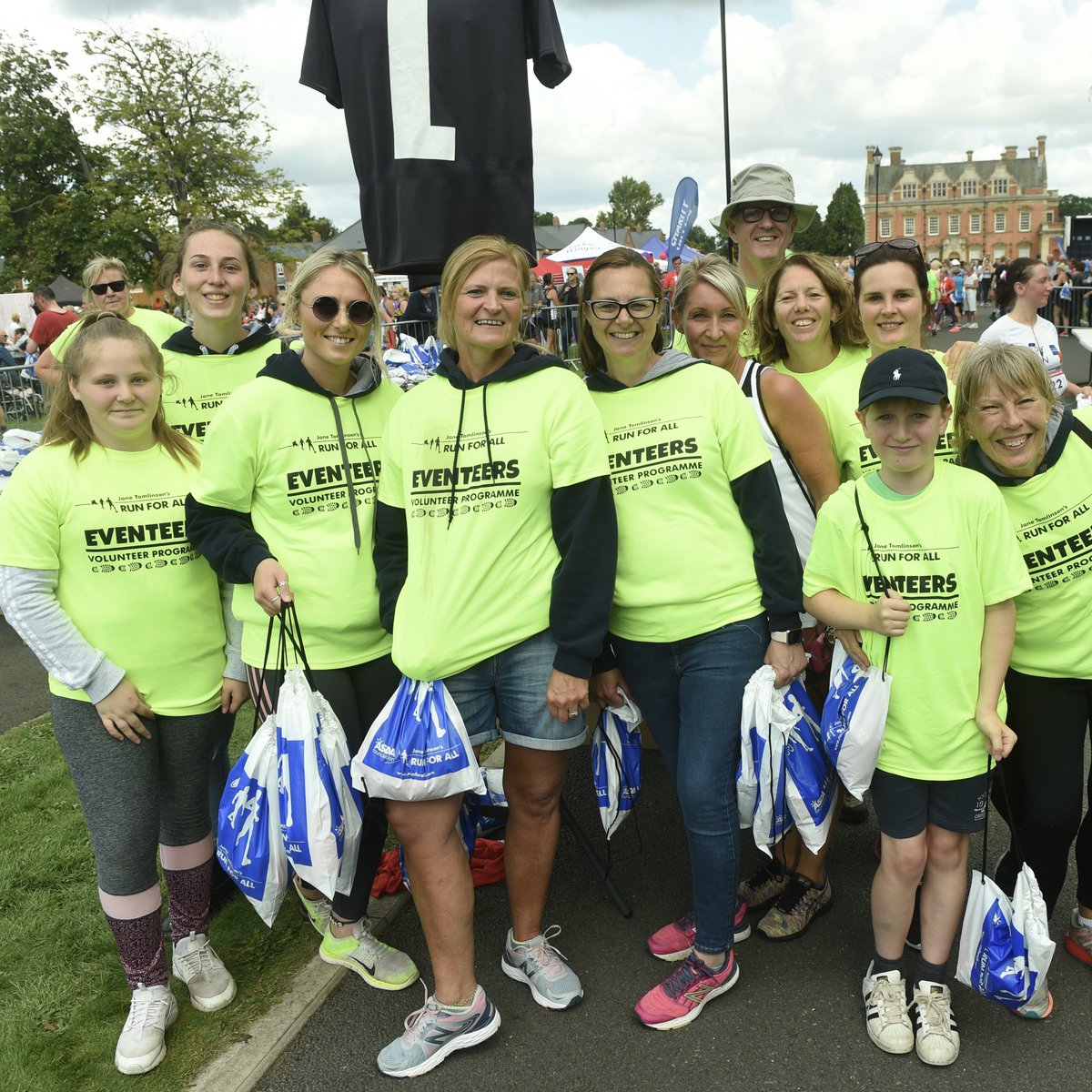 Ali Brownlee 5K tweet media