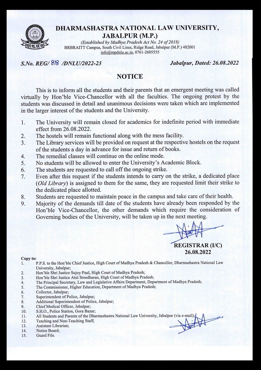 anushkashri21's tweet photo. The fact that you can afford to just close the university in the time of crisis shows your weakness and your incompetence. The fact that you think your post holds more importance than the future of your students shows your insensitivity and selfishness. 
#vcdown
#dnlu_protest https://t.co/91Fe4HLuHz