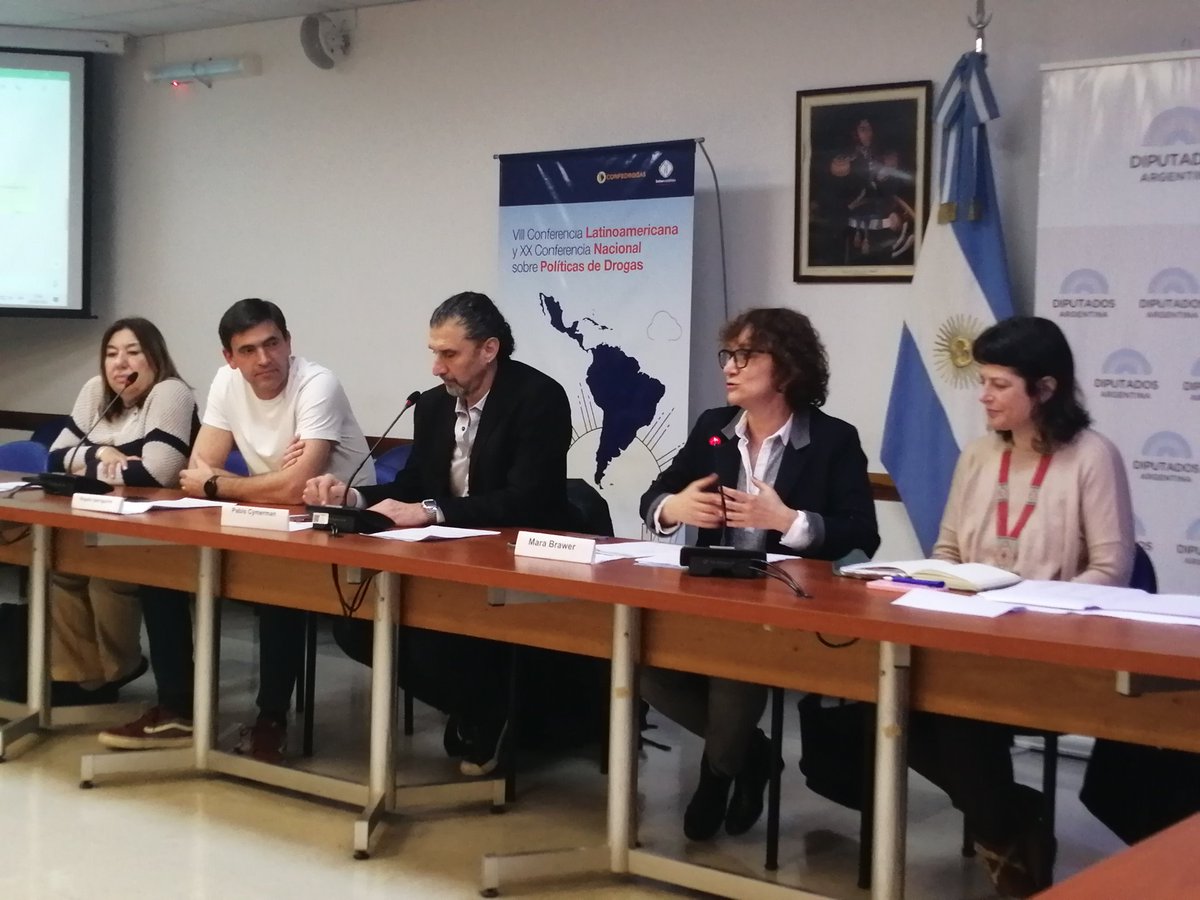 visomutop's tweet photo. A esta hora, Encuentro de legisladores en el marco de la @Confedrogas con liderazgo de @intercambiosAC. Instala Mara Brawer Diputada de Argentina.  Asisten congresistas de México, Uruguay, Brasil, Colombia y Chile. https://t.co/DZg8k5SXLO