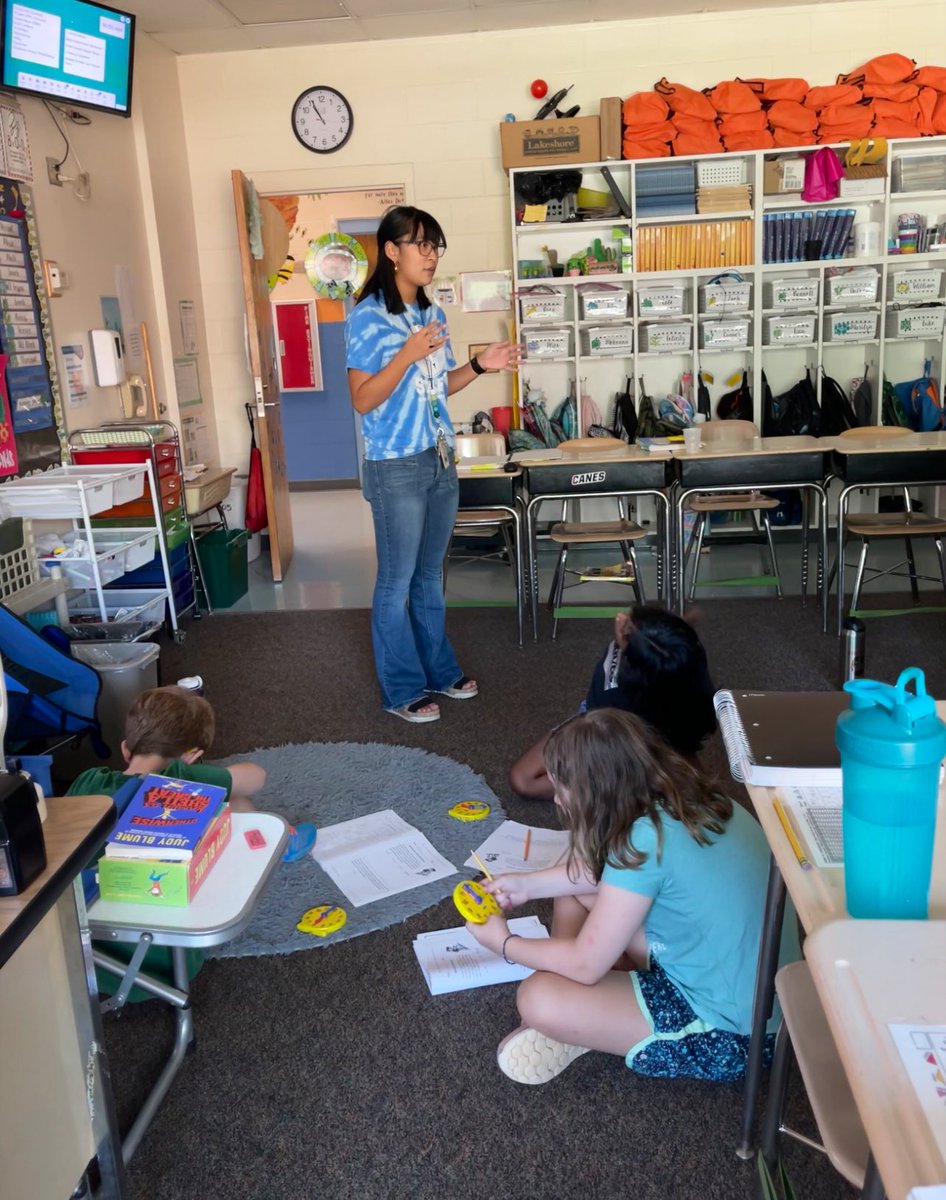 Mrs. Cox tweet media