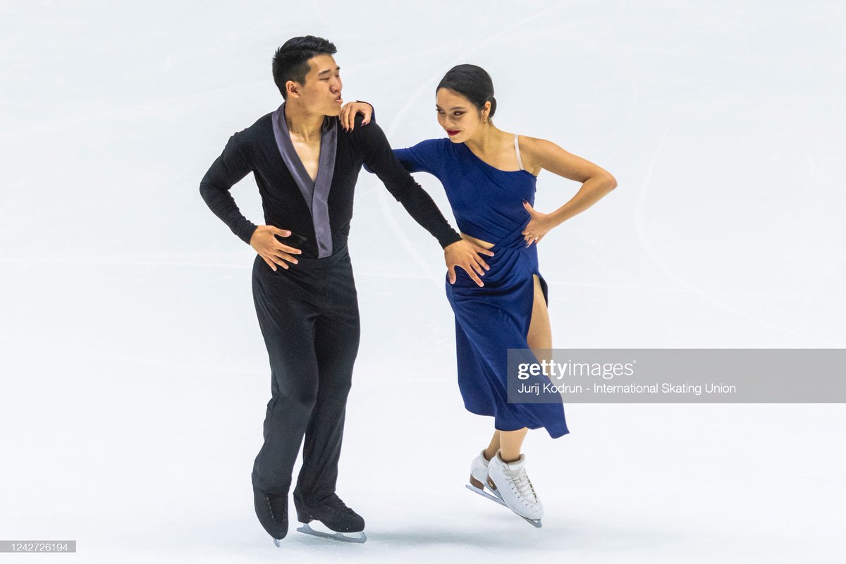 eunju975's tweet photo. #JGPFigure 1th
#FRA 🇫🇷 #Courchevel
JGP Courchevel 2022
08/26
#IceDance RD
#임해나 #HannahLim #YeQuan 🇰🇷
#CelinaFRADJI
#JeanHansFOURNEAUX 🇫🇷
#VanessaPHAM #JonathanROGERS
🇺🇲 https://t.co/glENmDDqOo
