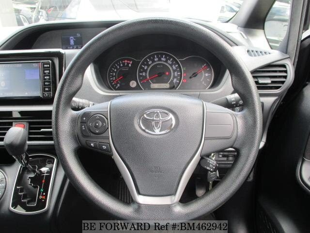 BEFORWARDJP's tweet photo. 2017 TOYOTA VOXY

Ref. No. BM462942 
Mileage 108,322 km
Steering Right
Engine Size 2,000cc 
Ext. Color Black
Location NAGOYA 
Fuel Petrol
Seats 8
Drive 2WD
Doors 5
Transmission CVT 
Registration Year/month 2017/7

https://t.co/93qIqHyQ4U
Total Price: C&amp;F $13,754 to Kingston https://t.co/cgrik43dye