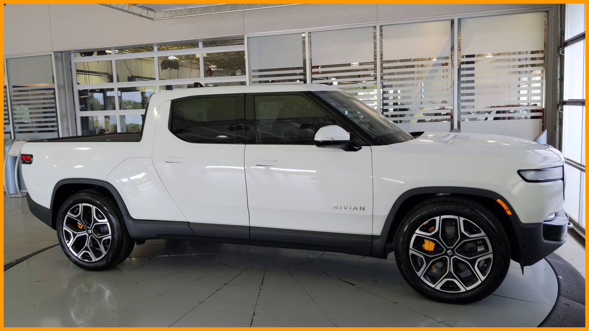ecar1's tweet photo. All-Wheel Drive, All-Electric, and it could be All Yours! Learn more about this amazing Pre-Owned 2022 #Rivian R1T Launch Edition on our website: https://t.co/d3jlomGHdJ https://t.co/ZeluWi5KSo