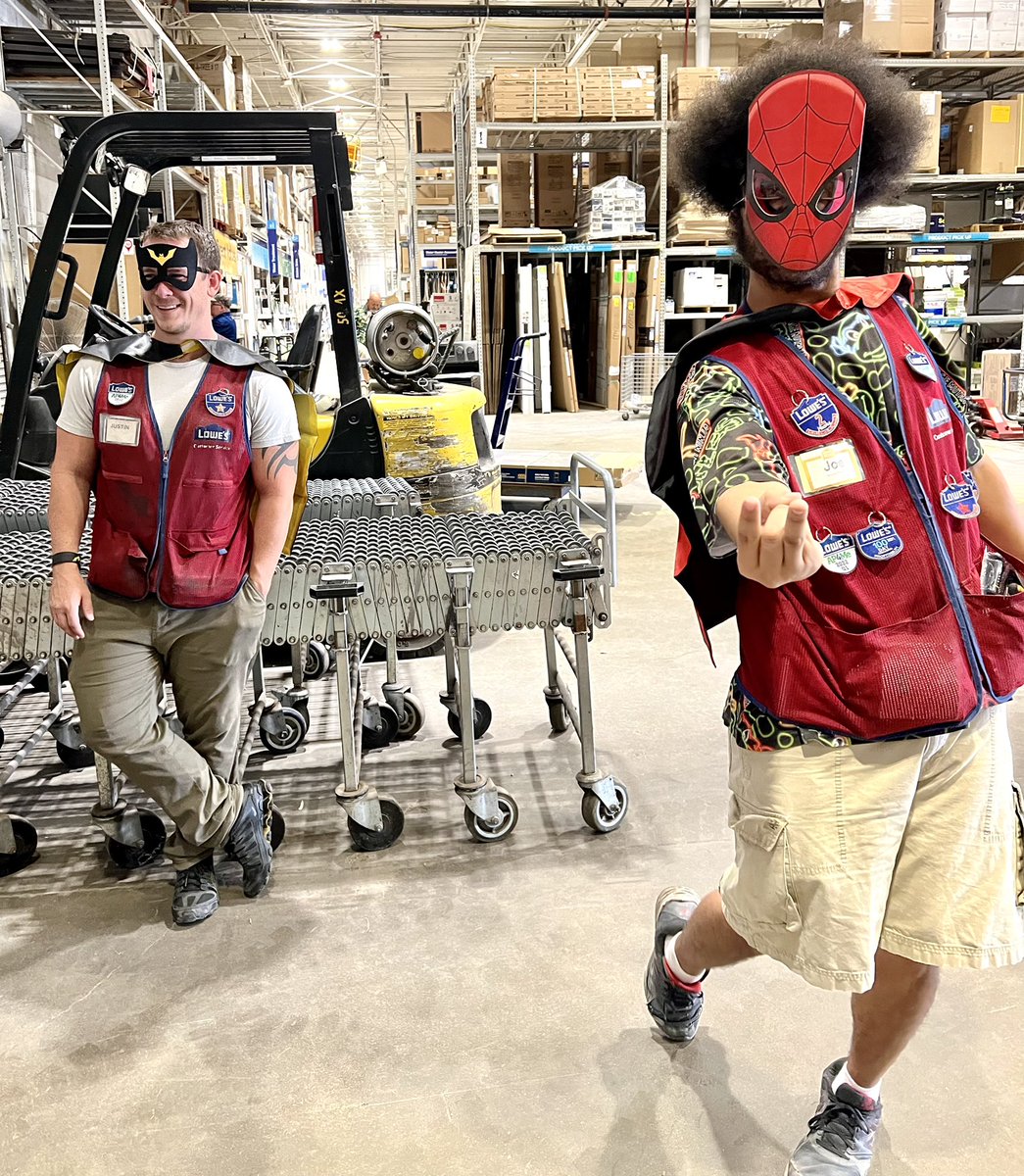 Ending the Back-End Appreciation Week with more fun! #Store42 <a href="/NestorAndino1/">Nestor Andino</a> <a href="/Jreeder47489571/">Jreeder</a> <a href="/BobbKell/">Bobby Kelley</a> <a href="/JamesHu63919876/">James Hudson</a>