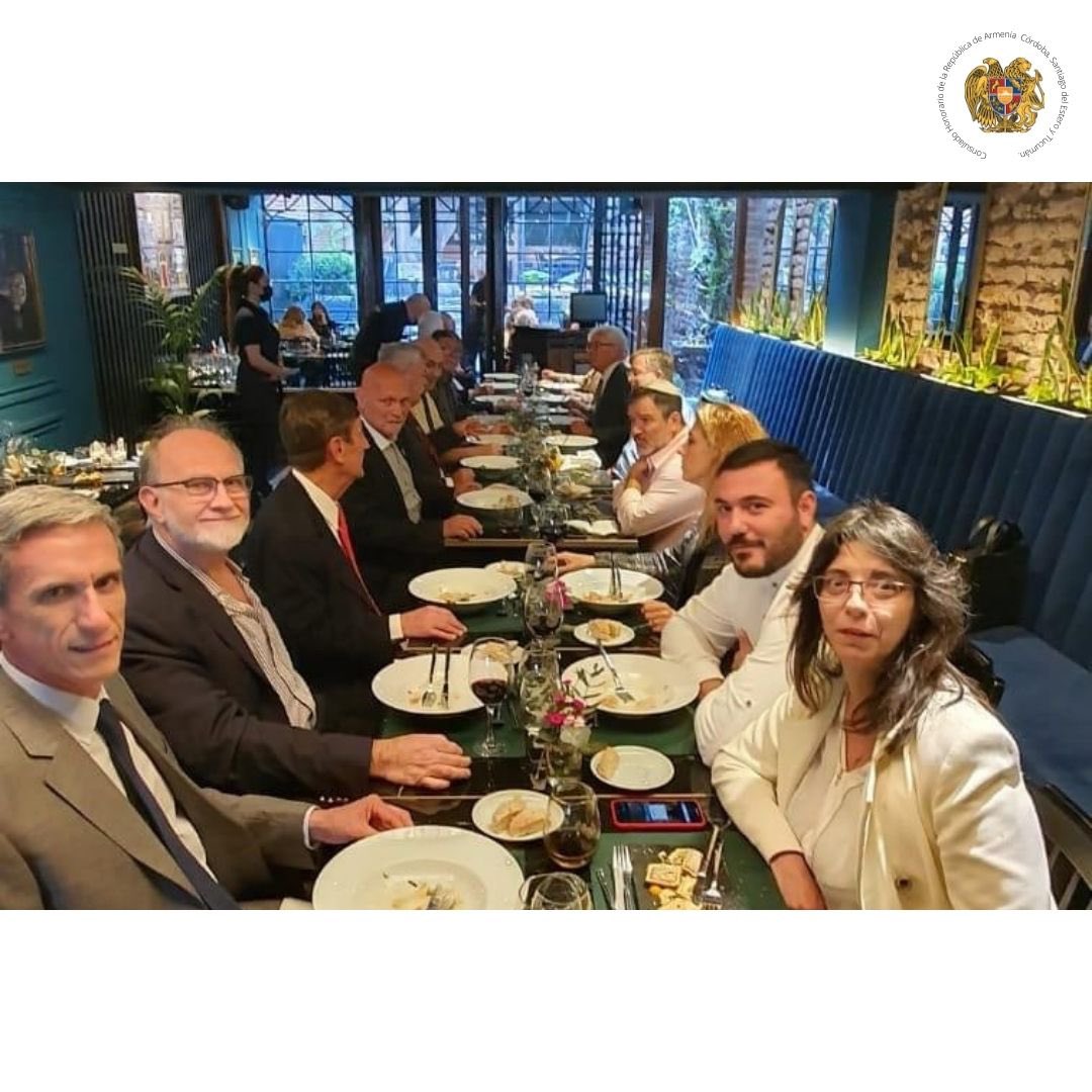 consularmenia tweet picture