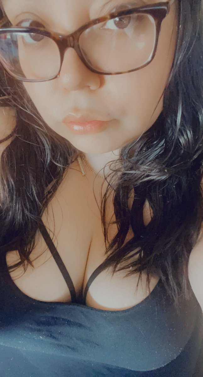 ViXeN_KaI's tweet photo. When I tell y’all this $47 bra has me feeling like a million bucks!!!! Thank you @lanebryant   

We gonna be running some @DestinyTheGame tonight. Y’all come join me, as I die. A lot. 7pmEST https://t.co/dLluY2nSyN 💙💙 #GamerGirl #Destiny2 #BOTActivities https://t.co/11sPnmXBp2