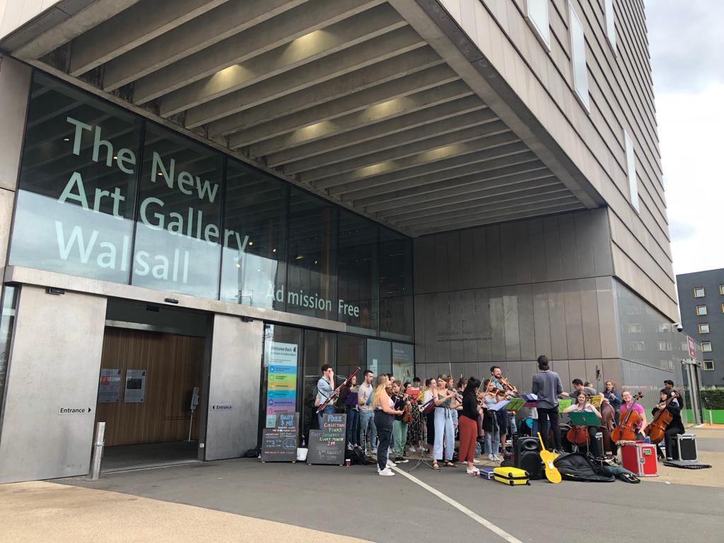 Street Orchestra Live tweet media