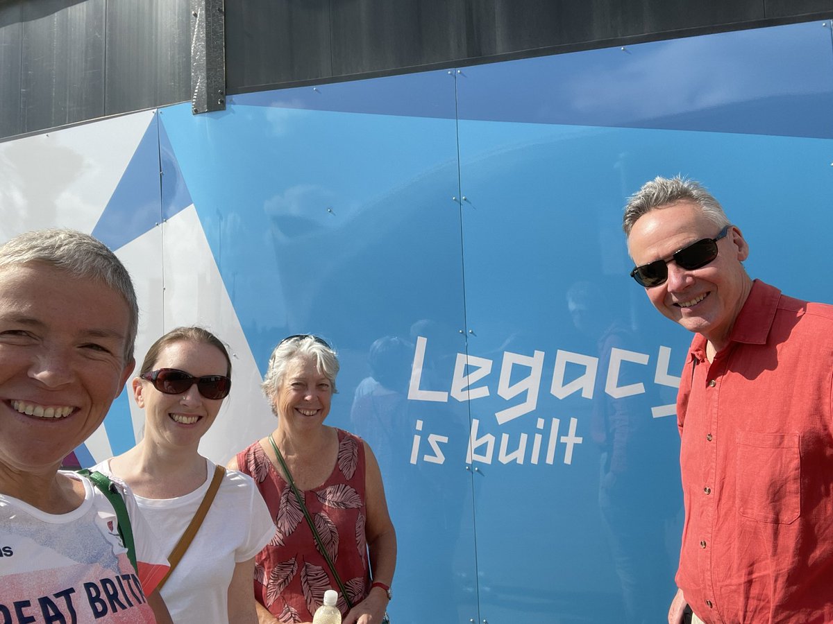 Great reunion with the old legacy team including <a href="/HoneymanAndrew/">Andrew Honeyman</a> <a href="/London2012/">London 2012</a> enjoying <a href="/noordinarypark/">Queen Elizabeth Olympic Park</a> in the 🌞 <a href="/sebcoe/">Seb Coe</a> we are missing you!! #legacyisbuilt