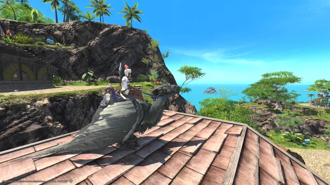 FF14、無人島開拓。だいぶ開拓が進んだのであちこち景色を眺めるために相棒のアマロちゃんと移動してたのだけど、マウント禁止の建物でも屋根には乗れた!ビックリ!それにしてもアマロちゃん可愛いわ  #PS4share 