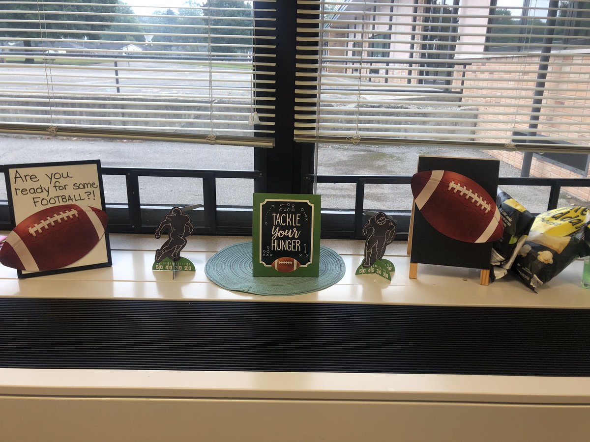 Kim Weber (@kimweber_) on Twitter photo Thank you for the Friday treats <a href="/steve_jones52/">Steve Jones</a>! What a great way to start the day! <a href="/weRCharles/">Charles Chargers</a> Thank you for the Friday treats <a href="/steve_jones52/">Steve Jones</a>! What a great way to start the day! <a href="/weRCharles/">Charles Chargers</a>