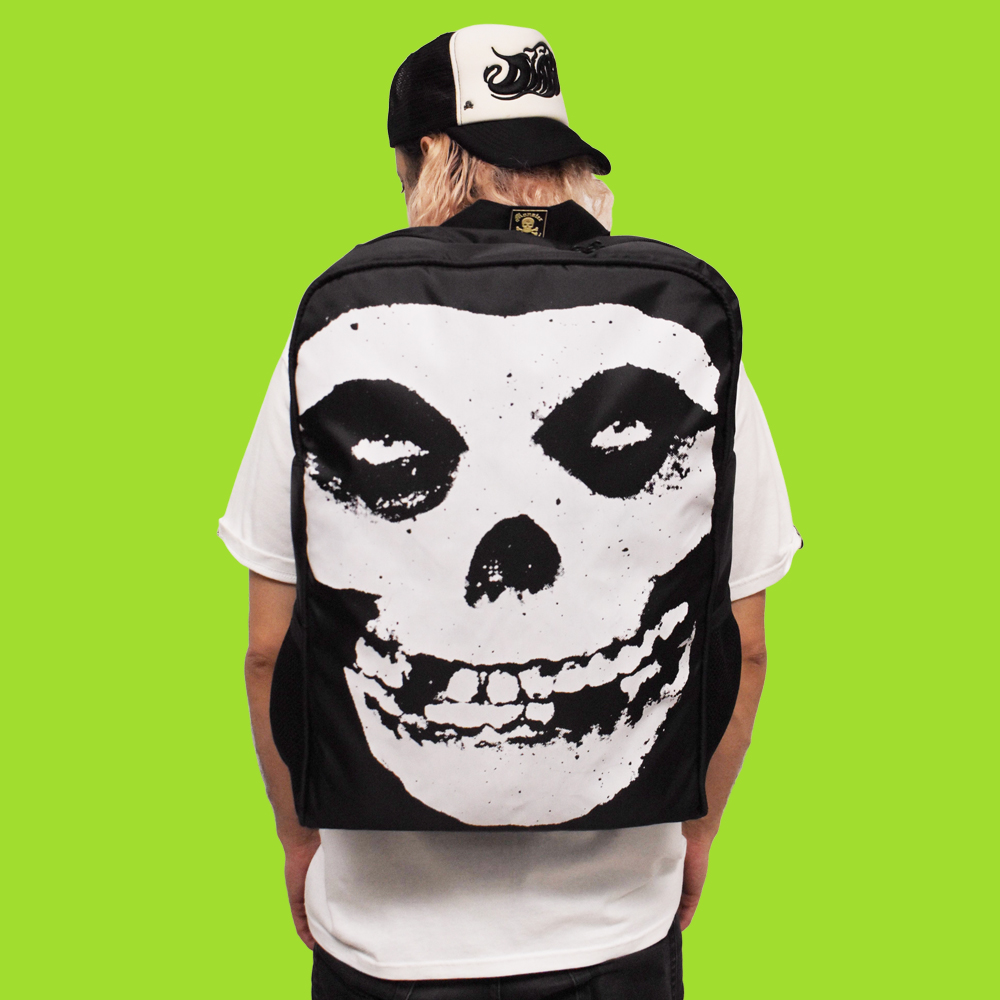 kingmonstermx's tweet photo. 𝗡𝗨𝗘𝗩𝗔𝗦 𝗕𝗔𝗖𝗞𝗣𝗔𝗖𝗞𝗦 (𝗠𝗢𝗖𝗛𝗜𝗟𝗔𝗦)
🔥🔥🔥
Logo Monster⚡️Dark Lord⚡️Misfits
$700 c/u
Disponibles en https://t.co/p2SYCP2IX2
⚡️Y en las Monster Stores⚡️
#monster #kingmonster #monsterettes #kingmonsterfamily #punk #metal #rock #tattoo #lamarcadeldiablo #biker https://t.co/ezKBlFfbhR