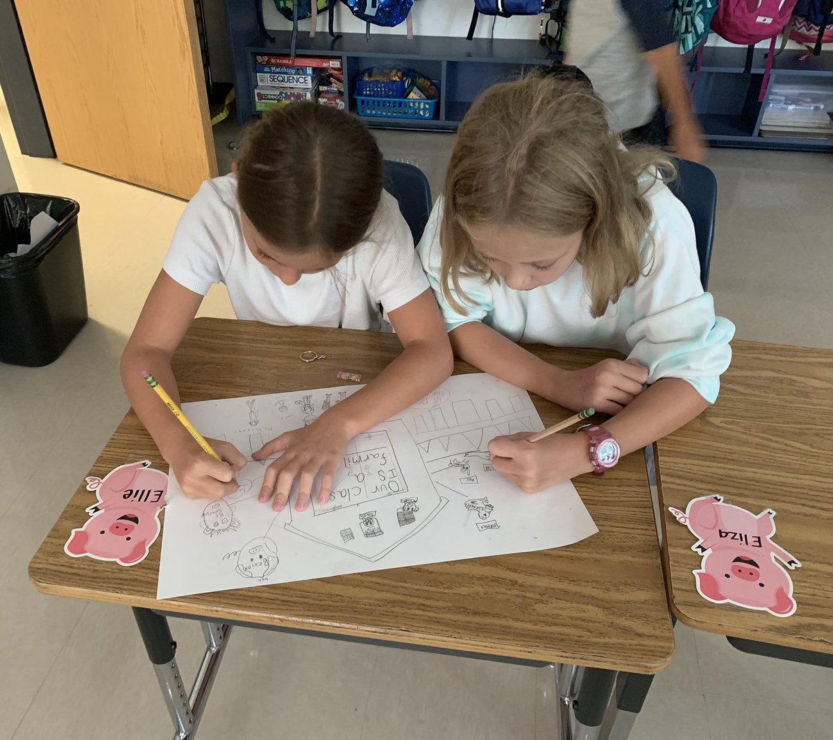 CounselorOES's tweet photo. Building relationships and community 💜 @Oakton_ES https://t.co/QL3t5Y03FM