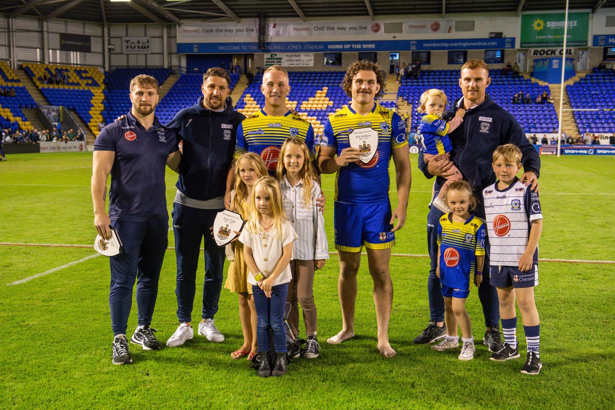 WarringtonRLFC's tweet photo. Once a Wire always a Wire 🐺

Thank you, lads 👏👏 https://t.co/uLvHbXoB9A