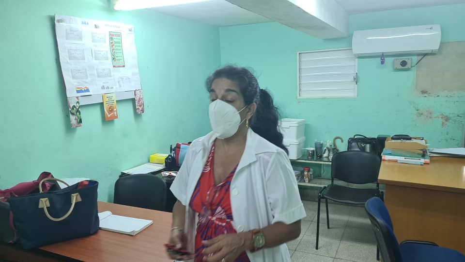 HQCalixtoGarcia's tweet photo. Supervision y recorrido provincial   de Epidemiología al Hospital.
@DPSHabana
 #CubaSalvaVidas #VamosPorMás #ACubaPonleCorazón #PorUnaMejorCalidadDeVida #TeamCalixto #NoAlBloqueoContraCuba #ABAJOELBLOQUEOACUBA #SomosCubaViva #PuentesDeAmor #NoAlBloqueoInjustoContraCuba https://t.co/RRqkVD038x