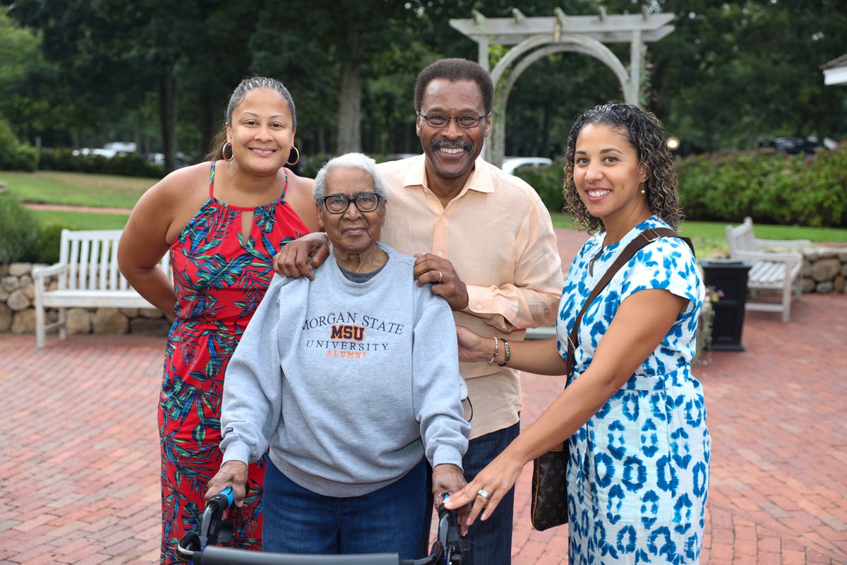 MorganStateU's tweet image. Each year, 'Morgan on the Vineyard' unites Morganites to participate in weeklong festivities on Martha’s Vineyard to support student success and celebrate our #FairMorgan.

Check out some of our favorite moments. 👇🏾 We can't wait to see you next year!

📸 bit.ly/3ciBdGR