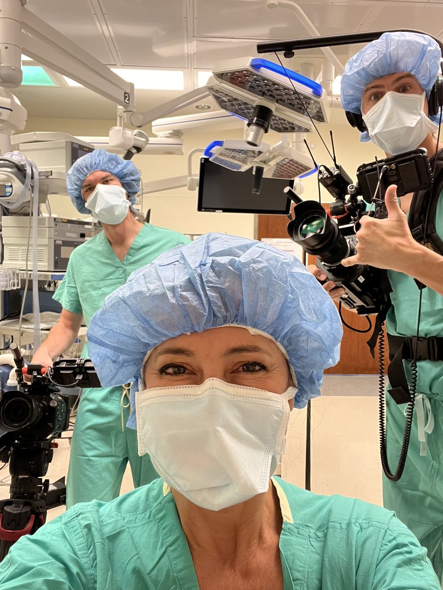 amgelfervideos's tweet photo. It’s not every day you get to film someone’s BIRTH day! 👶🏽🎥
#greatdayatwork #InsideTheOR #northwesternmedicine #makingvideos #medicalvideos #doctorsintheor https://t.co/Yw6qgEnDWt