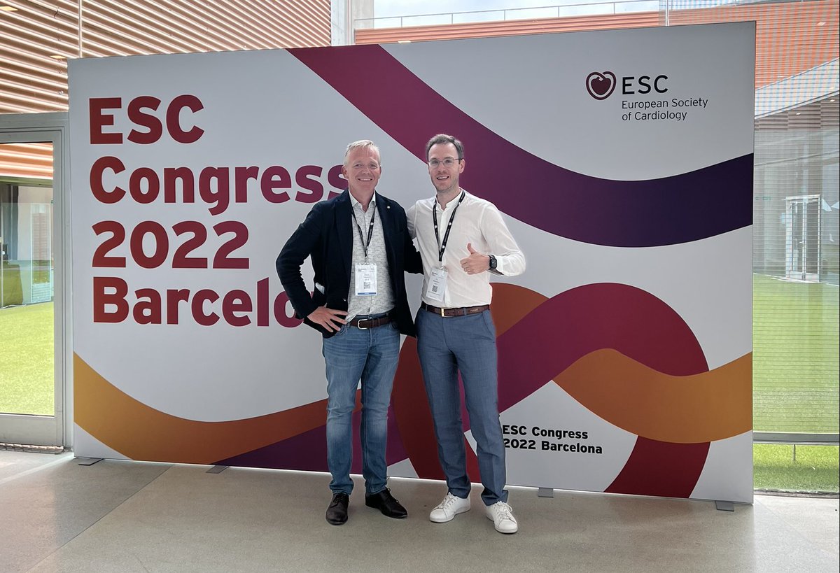 KardiologieHH's tweet photo. #TweetAndMeet at #ESCcongress:
@SABOURETCardio
❤️ https://t.co/Muu5rF1EfR
