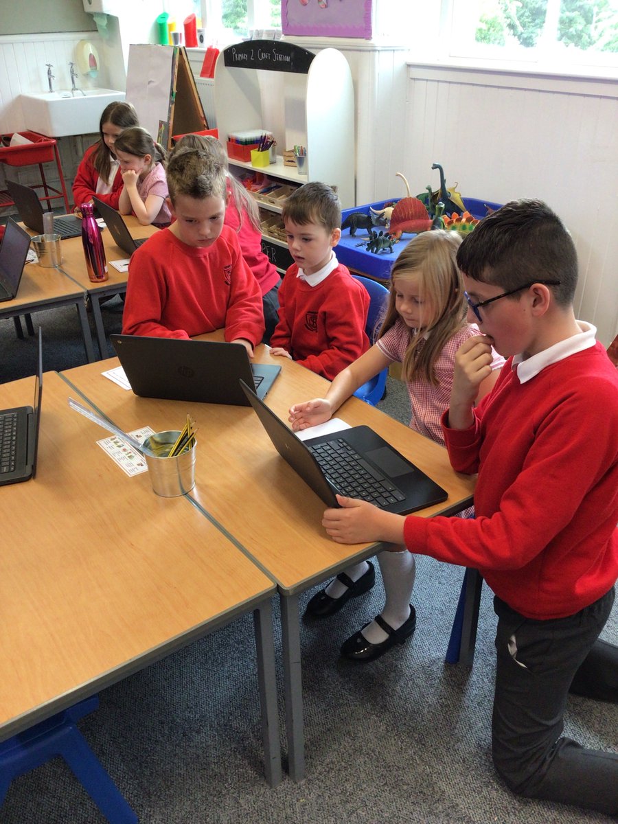 OrmistonPrimary's tweet photo. P6 came to P2 today to buddy up and help them create a google slide on the chromebooks about their favourite animal using images and text. Big thanks to P6 and well done to P2 on the wonderful slides you created ⭐️ #digilearscot #GoogleForEdu https://t.co/bVhAiJ6Ear
