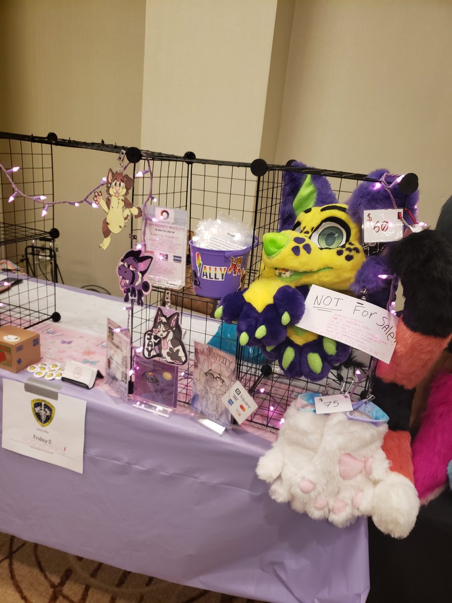 roo_works's tweet photo. All set up in the #furrydelphia Artist's Alley!!! Come check me out!! https://t.co/7nP7mnsB9E