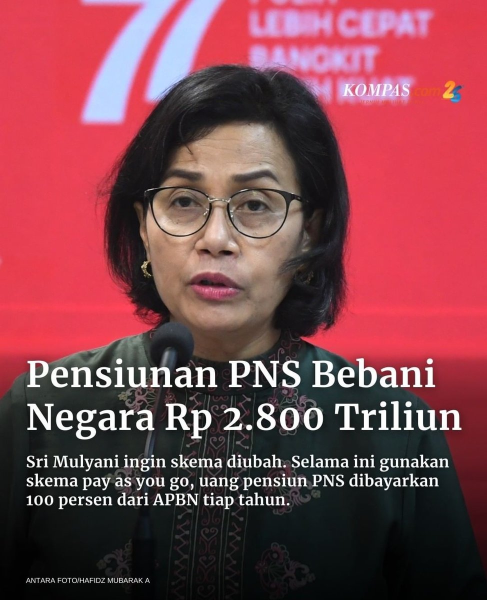 Pensiunan PNS juga termasuk pensiunan TNI/Polri, sudah di bilang jadi beban Negara lucunya mereka para pensiunan itu masih mendewakan Rezim sekarang ini🤣