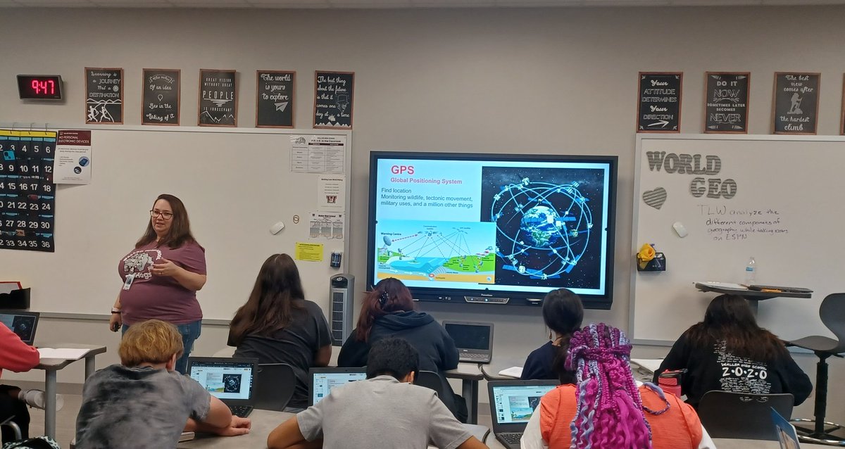 kimseiley's tweet photo. Mrs. LaRose is one of our World Geography and Lead Worthy teachers. She loves her students! 
Mrs. LaRose has her students engaged in learning about GPS and GIS.
#WISDGreatness
#wallersocialstudies
#bestdepartmentever
@Waller_HS https://t.co/HTcNrz1u87