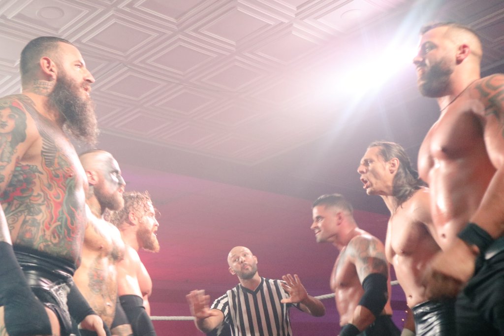 LuchaInDa6ix's tweet photo. Superkick'd: House of Black - August 21st - Part 2 @Superkickd @SNM_Buddy @Brodyxking  🕯️💀🏚️💀🕯️#wrestling #luchalibre #Toronto https://t.co/7AtQHrOBN4