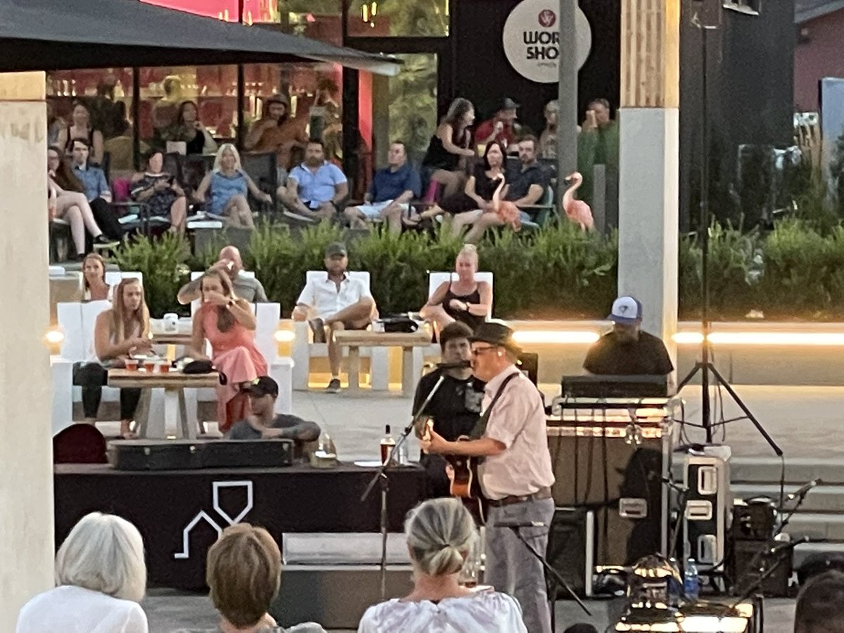 slimschadey161's tweet photo. Just watched Matthew Good at the District Wine Village in #Oliver Bc . Out in a great show in a small venue. #Awsome #livemusic #mattgood #oliver #okanagan https://t.co/W734DuUerq