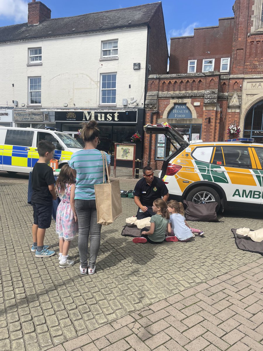 RADCFR's tweet photo. Great community event today in #Rugeley town centre with @cannockpolice, @StaffsSpecials &amp; @StaffsFire. Engaging with the public, discussing &amp; demonstrating the importance of CPR &amp; early defibrillation. Also great to see so many young inspiring people practicing CPR @OFFICIALWMAS https://t.co/5YJAbzNkeH