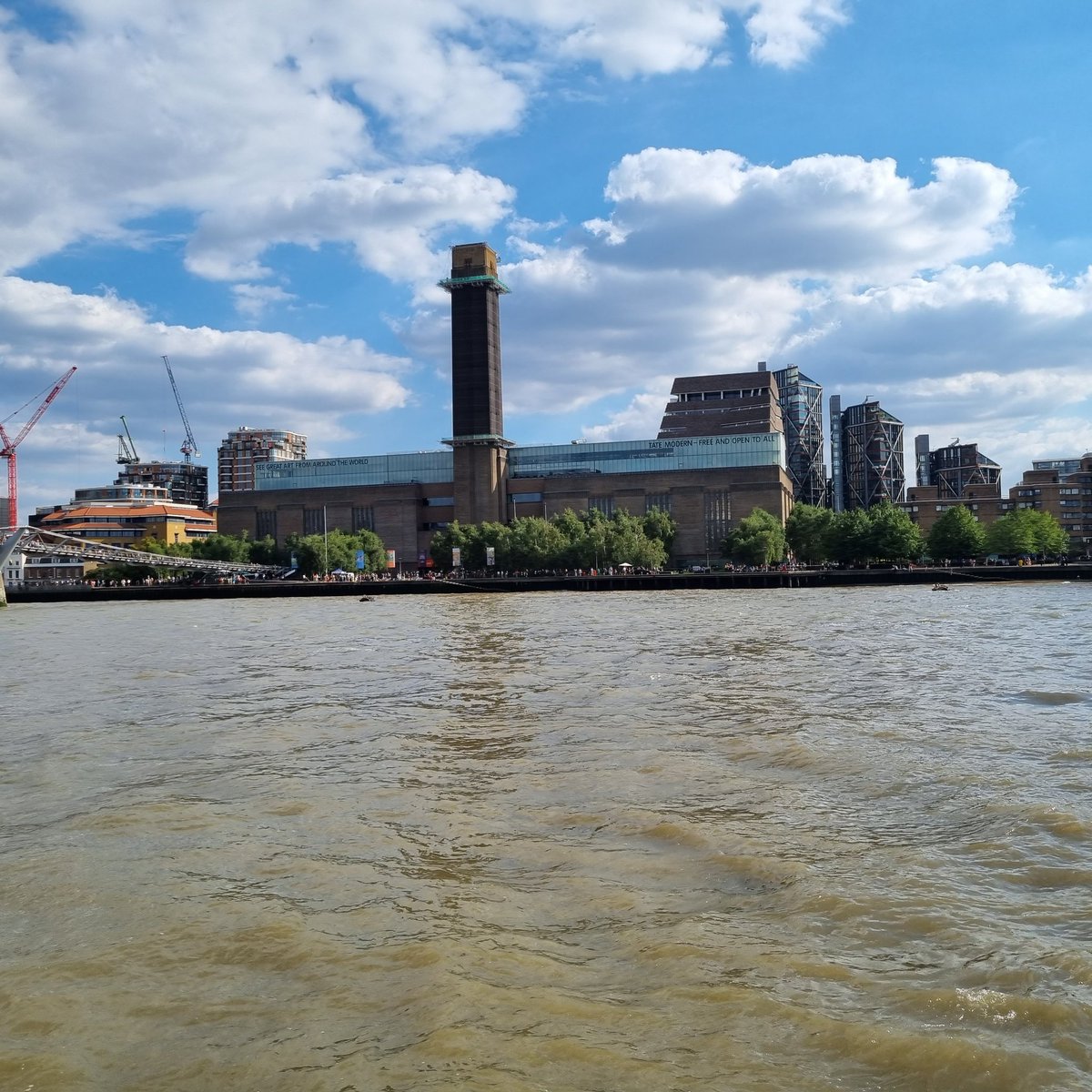 NicolaJWils's tweet photo. It's been a #bealocaltourist day! #familyfun  #lovelondon https://t.co/UyxqrS1nDb