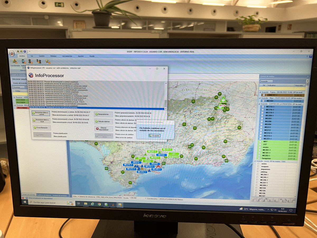 jramireztsyl's tweet photo. Disfrutando con los fantásticos analistas de @Plan_INFOCA de un gran dia de formación con #TacticalAnalyst #fiResponse y el equipo de @tecnosylva en el Centro Operativo Regional! https://t.co/B4hmb39nHw