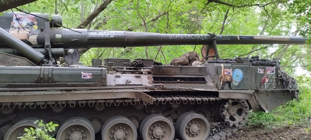 Imagine getting hit by a 203mm shell from the "Superbonker 9000"