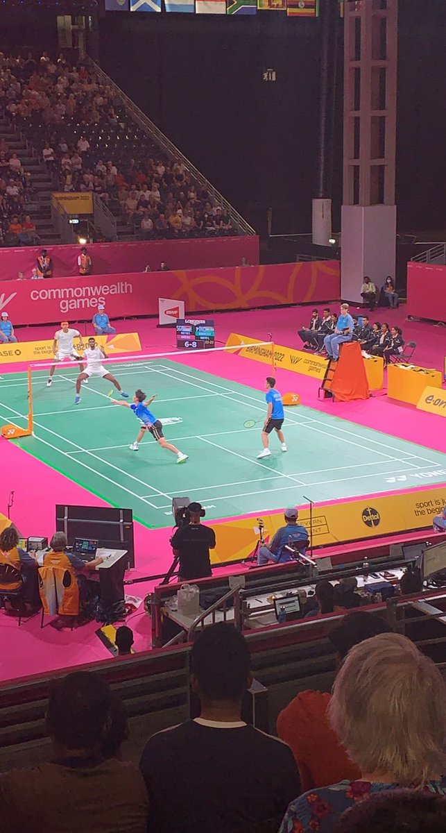 5rData's tweet photo. It's been a fantastic and eventful August for us at 5R Data! 🎉

We proudly cheered on participants at the #Birmingham  #CommonwealthGames! 🎆🏸🥇 and had our summer catch-up 😎🍭🍹

We also took part in a Smoothie Challenge which was both fun &amp; nutritional - so a win-win! 🍉🍓🥑 https://t.co/D0VYejLwJH