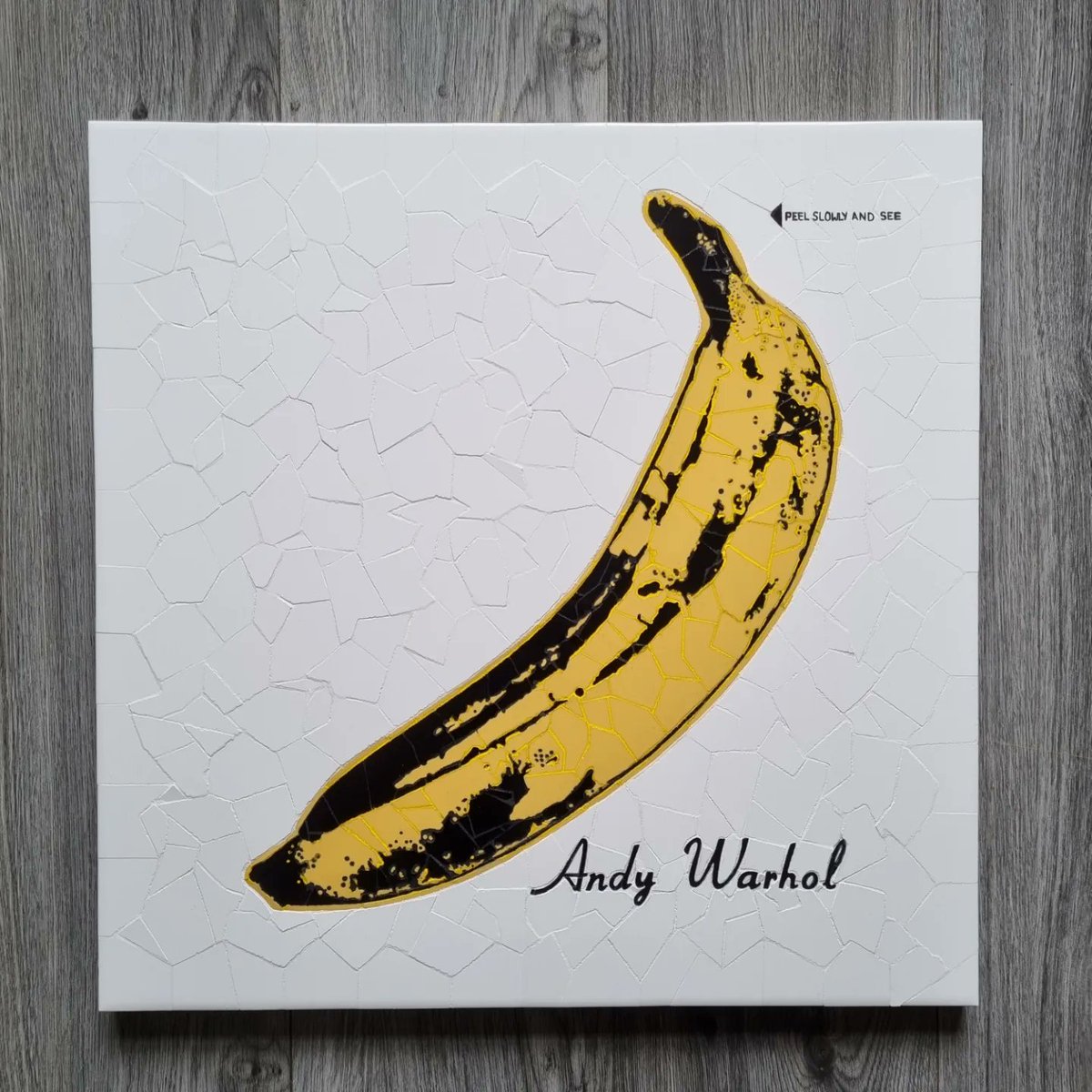 Andy Warhol's 'peel and see' designed for The Velvet Underground's debut album.

#andywarhol #warhol #TheVelvetUnderground #theveletundergroundandnico #Rock #band #loureed #Nico #vinyl #cover #Banana #PopArt #music #musician #artistsontwitter #Artworks #Friday #BANKHOLIDAY