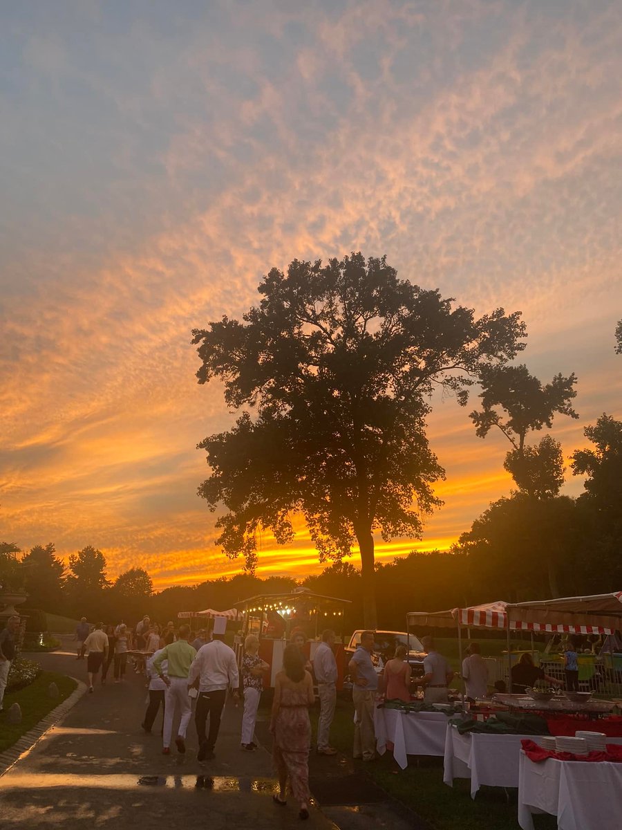 eagleoaks's tweet photo. The Feast of San Gennaro at Eagle Oaks! https://t.co/7IZnUxjuUh