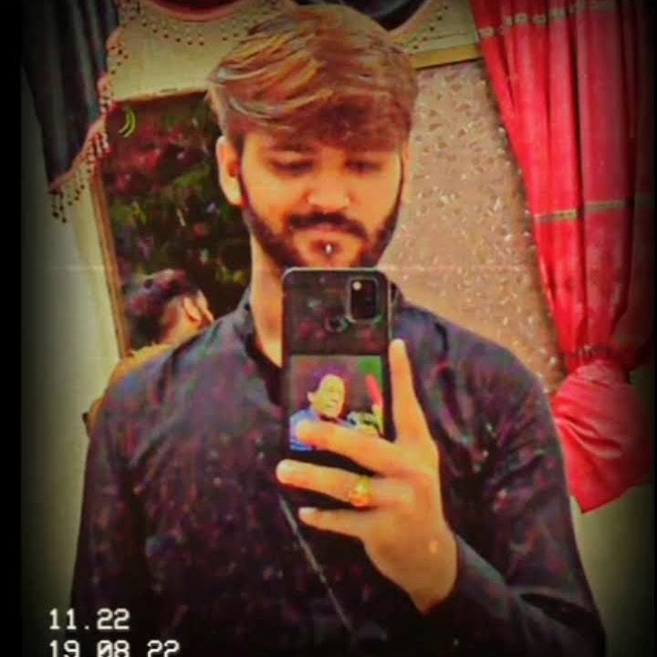 NaveedGabol18's tweet photo. #NewProfilePic https://t.co/YFl8u1sXJE
