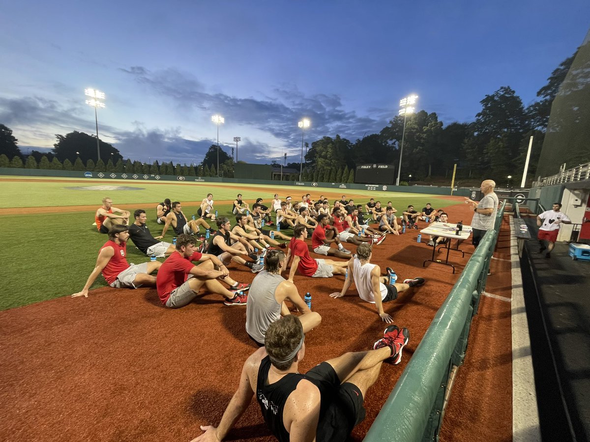 @BaseballUGA finished before sunrise this morning! @CoachStrick10 spoke to our team about The UGA Baseball Pledge & how important it is to represent yourself, your family and your team in a professional manner at all times! Developing baseball players and young men! #ForwardFocus