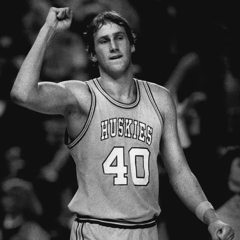 BDA Sports INTL (@bdasportsintl) on Twitter photo Collin Welp, the son of German great Christian Welp, will continue to honor his father by wearing his University of Washington jersey # in his rookie season in Germany with Würzburg. 🙏🏼 #40
<a href="/cwelp40/">Collin Welp</a> Collin Welp, the son of German great Christian Welp, will continue to honor his father by wearing his University of Washington jersey # in his rookie season in Germany with Würzburg. 🙏🏼 #40
<a href="/cwelp40/">Collin Welp</a>