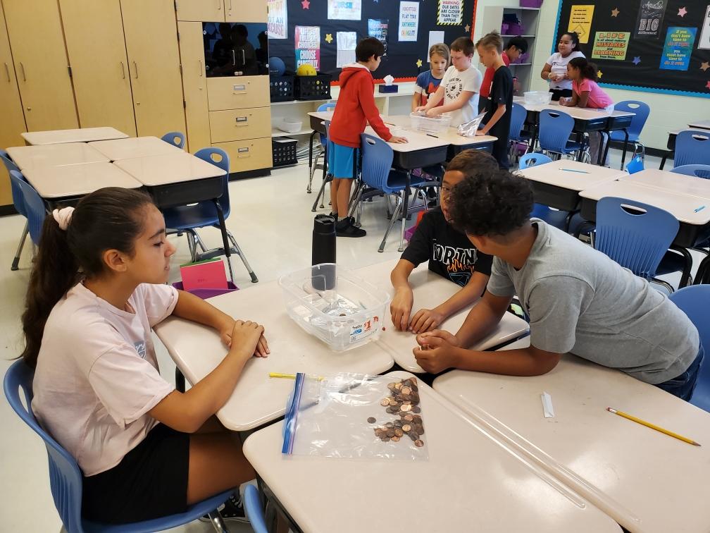 Look at the engagement and collaboration in the twitterless Ms. Tendam’s science class!  Scientific Inquiry: how many pennies will it take to sink your boat?
💪🏼⛵️💪🏼
#BelieveBeIntentional