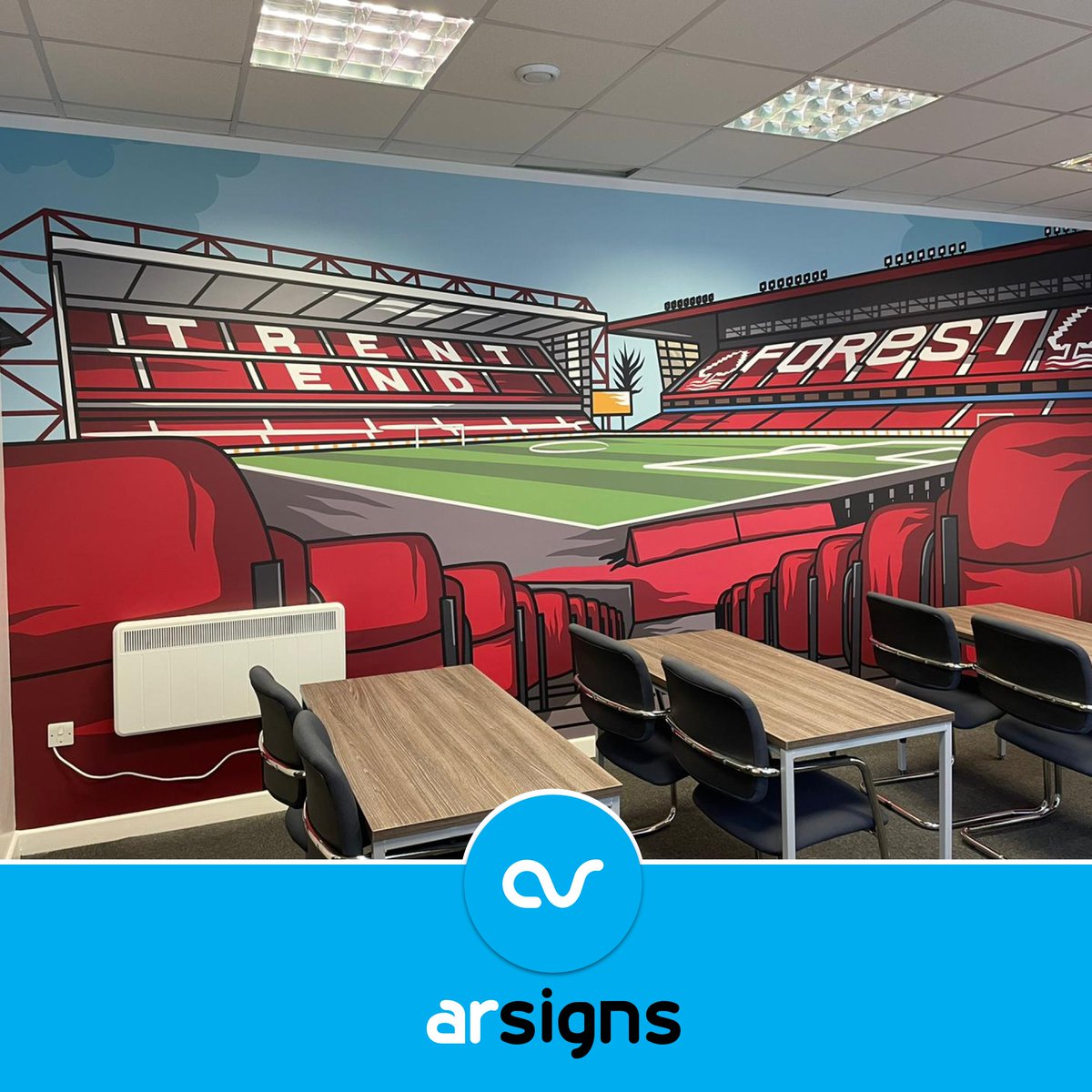 ArSigns's tweet photo. We're in the company of heroes for today's #FineSignFriday!!!
We're very excited to be working with @NFFC_Community on their new #officegraphics.
Stay tuned for the full reveal soon!!! https://t.co/SDWpqtl1BF