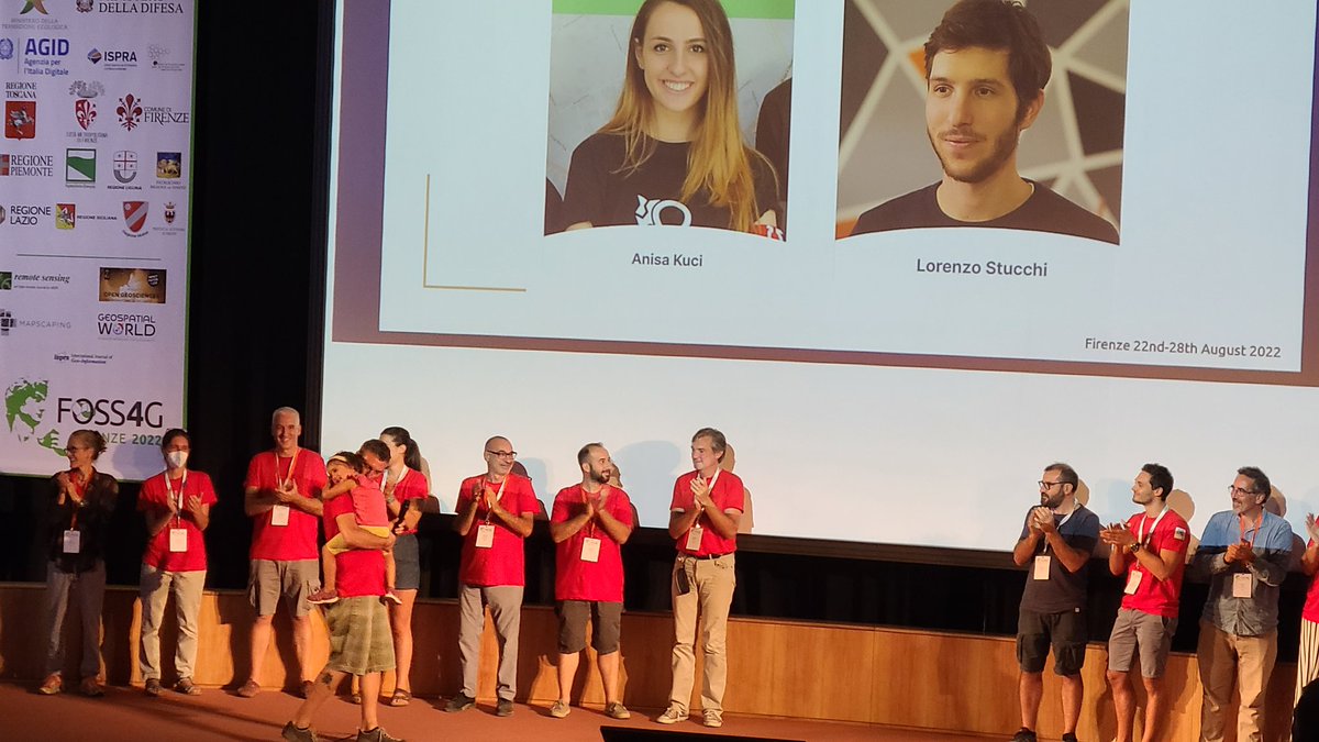 endofcap's tweet image. Firenze team and Luca, you did a great job!! #FOSS4G2022