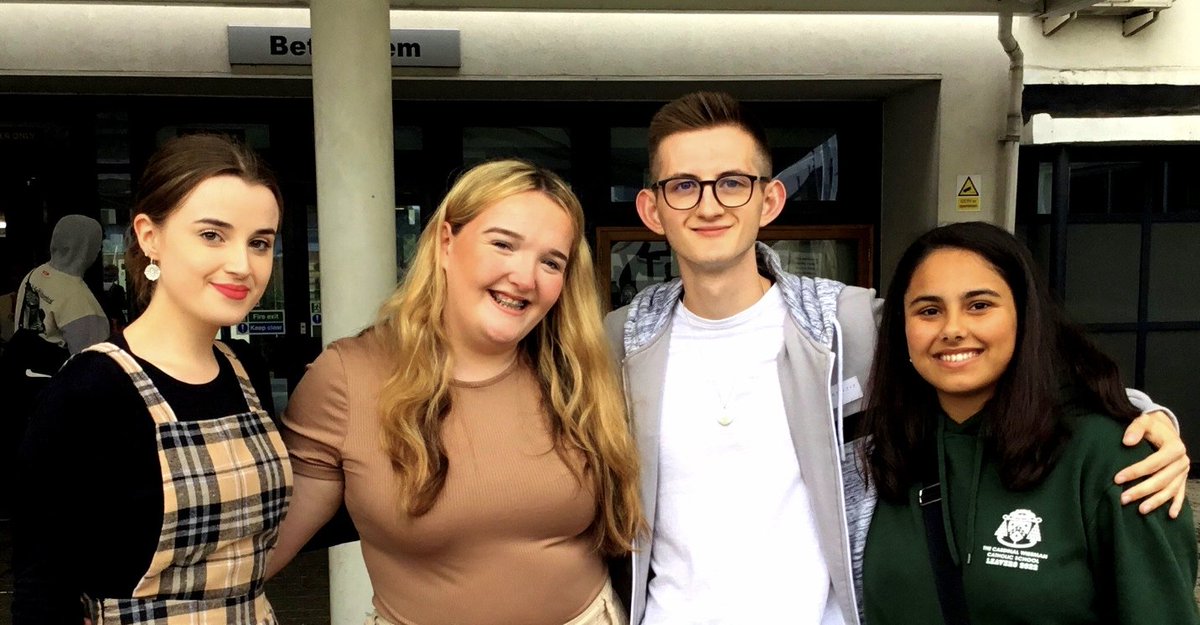 WisemanEaling's tweet photo. 🥂Many congratulations to our Yr 13s who achieved 'Outstanding' (ALPs Scoring) results. 32 students achieving A*/A in all subjects, Oxbridge entry 14th yr in a row &amp; overwhelming majority to 1st choice uni / apprenticeship programmes - Ready to the change the world!' Mr Kiely, HT https://t.co/EU8GFVfzo4