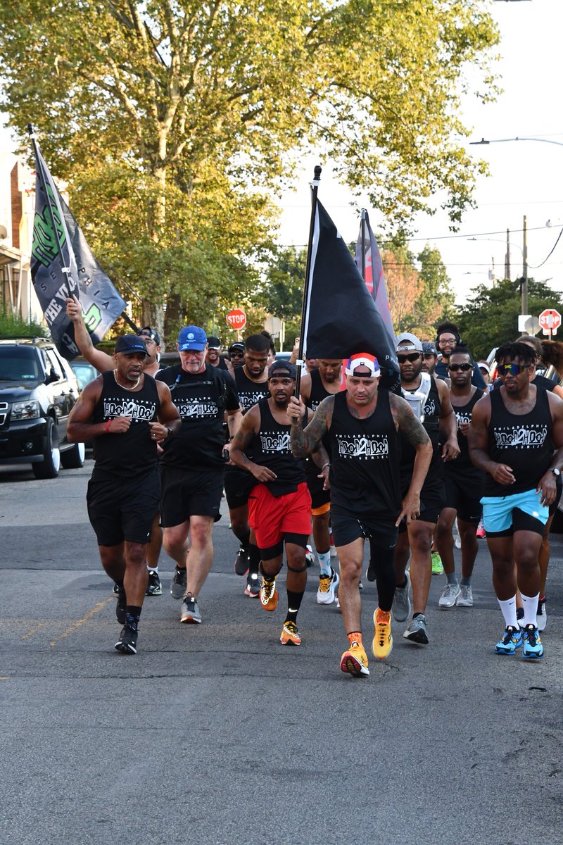 BMR_PHL's tweet photo. Last Wednesday we completed our 5th Hood 2 Hood Run in West Philadelphia. We left from Haddington recreation center and made our presents known in some of the highest Gun Violence parts of the area. The community embraced our movement every step of the way.
 #MilesUpGunsDown https://t.co/BhVCilYzAa