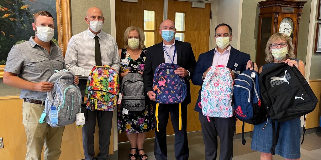 bmc_south's tweet photo. We are proud supporters of School on Wheels Annual Backpack and School Supply Drive. @sowma representatives stopped by our Main Lobby on August 24 to pick up the donation and thank our team for supporting Brockton area students. #sowma #endhomelessness https://t.co/75wsNdxOLJ