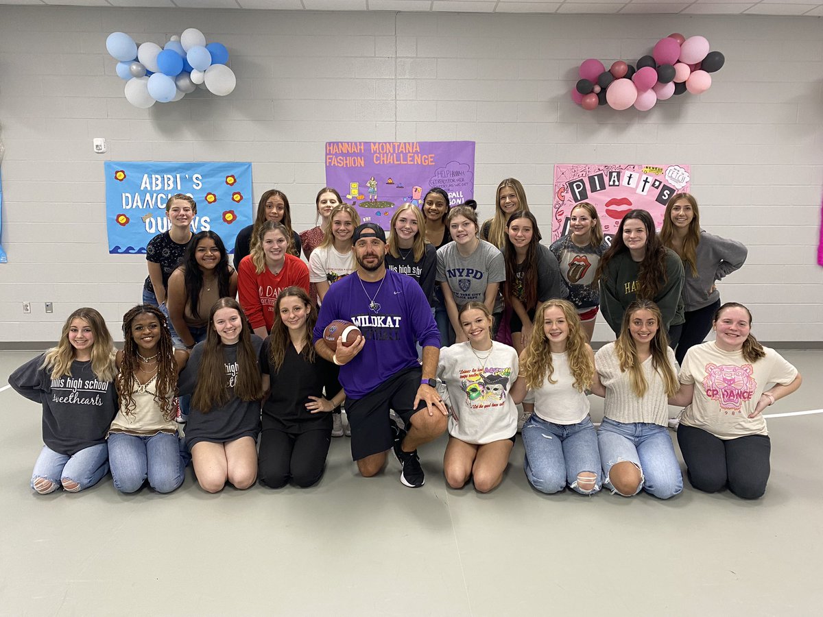 Thank you <a href="/CoachTMiller18/">Trent Miller</a> for coming to talk about football with us! We can’t wait to cheer on you and our <a href="/WillisWildkats1/">Willis Football</a> this season!